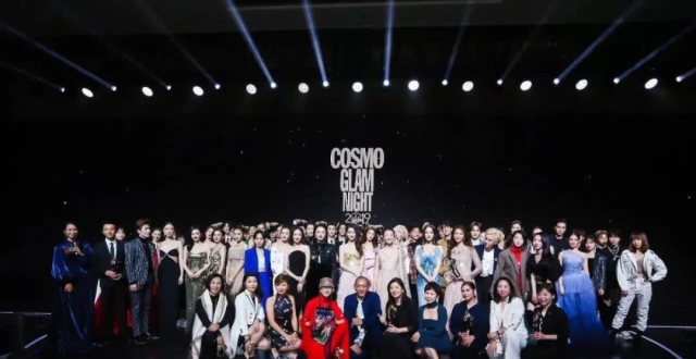 《尼尔 自动人形》steam版国内玩家购买量排第2位_beat365亚洲体育官方网站(图1) beat365亚洲体育官方网站