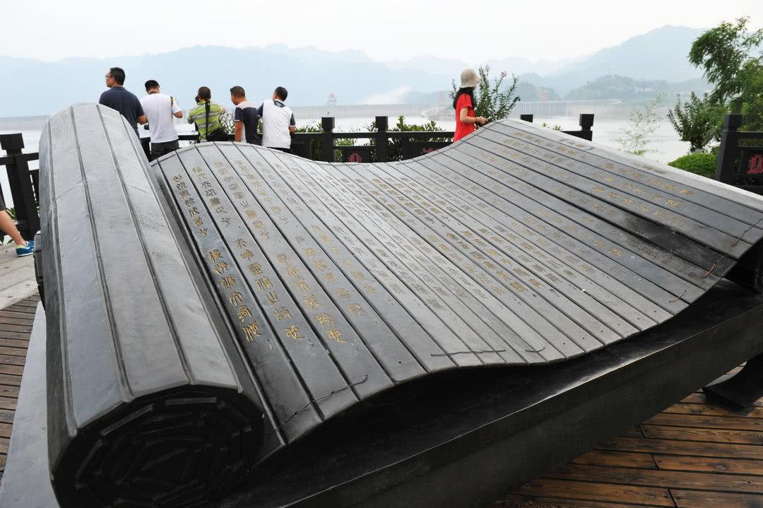 beat365官网-
在“编辑部”里的一次“初心对话”(图8) beat·365